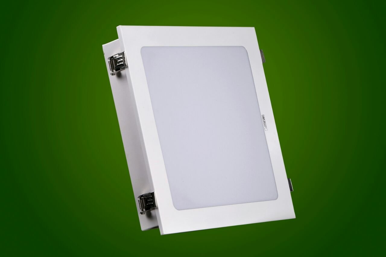 COMMERCIAL FIXTURES